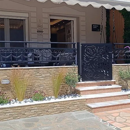 Th Tsimas Luxury 4 Apartman *